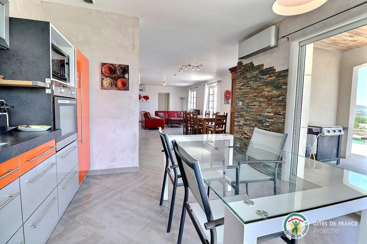 Villa Marguerite Piscine Et Spa Prives Mirabel  0*, Mirabel (Ardeche)